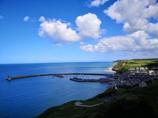 Le Grand Hotel De La Marine Port-en-Bessin-Huppain Εξωτερικό φωτογραφία