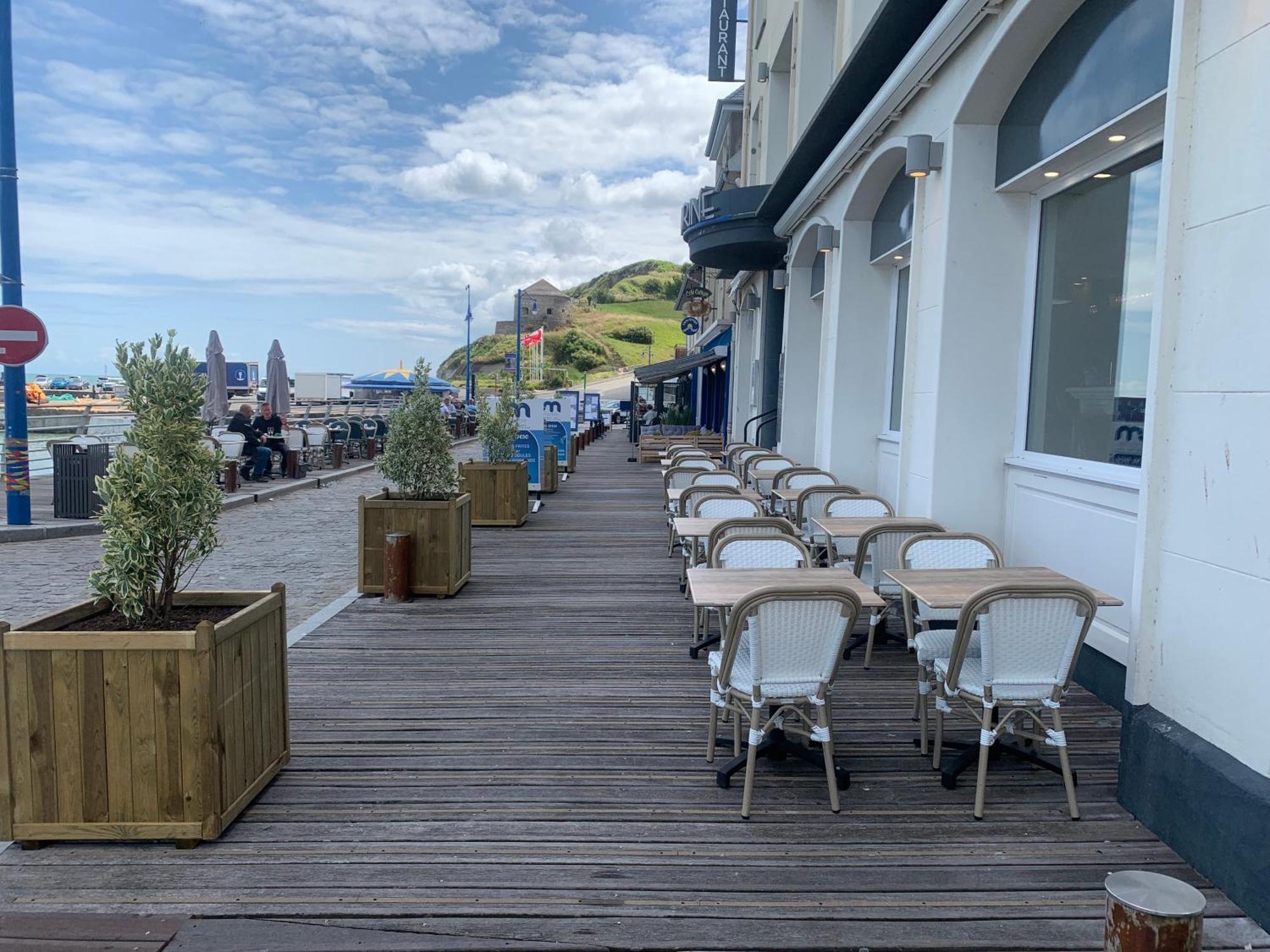 Le Grand Hotel De La Marine Port-en-Bessin-Huppain Εξωτερικό φωτογραφία